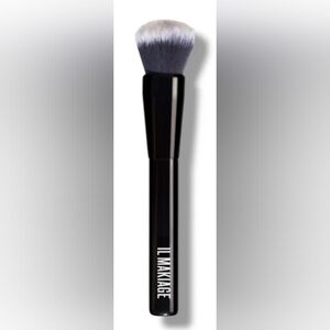 IL MAKIAGE FOUNDATION BLENDING BRUSH #100